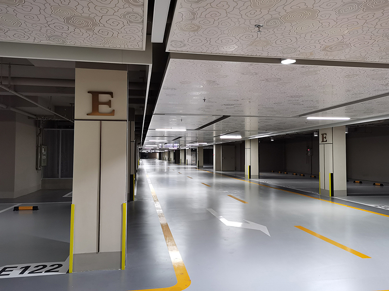 地下車(chē)庫(kù)區(qū)域指示牌